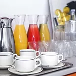 Отель Tsanotel Лимасол