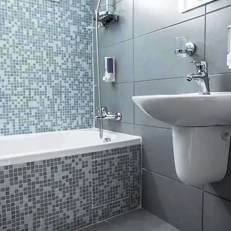 Hotel Tsanotel 3*