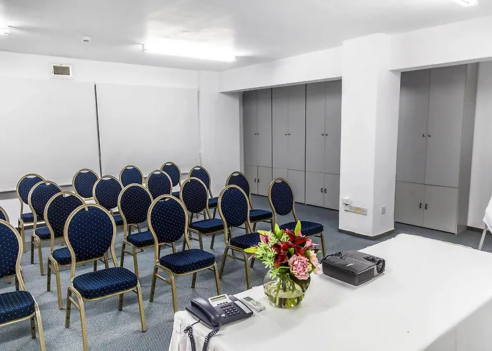 Tsanotel 3* לימסול