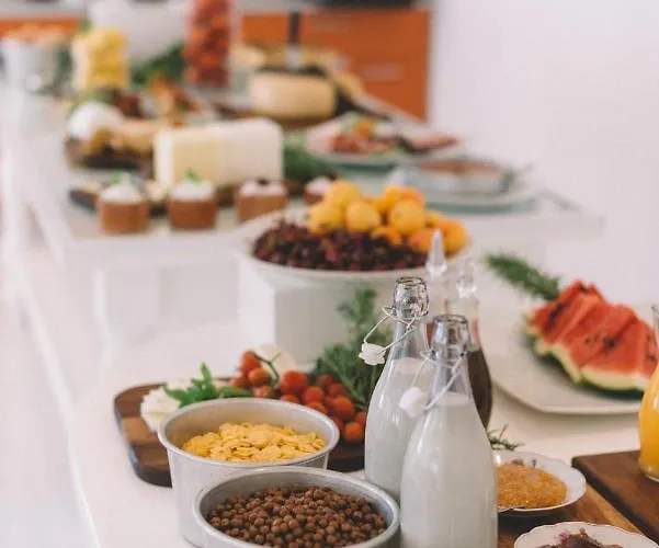 Tsanotel לימסול